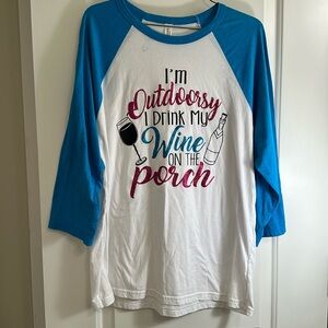 Qtr length sleeve tshirt